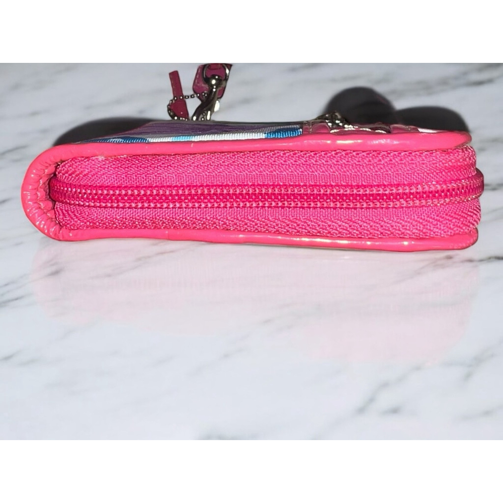 COACH Colorful Daisy Floral Graffiti Wallet Billfold Wristlet Pink Trim 8 x 4 - Picture 9 of 12